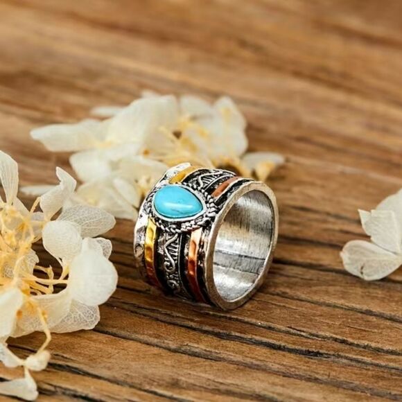 Vintage Wide Style Ring with Turquoise Color Stone Inlays - Picture 8 of 9